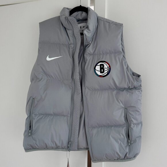Brooklyn Nets City Edition Men's Nike NBA Puffer Vest - Picture 2 of 6